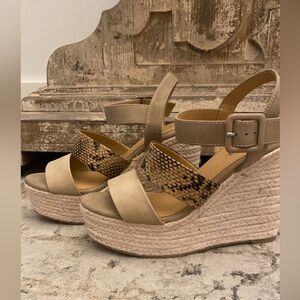 Women’s Soda Snake Print Wedges